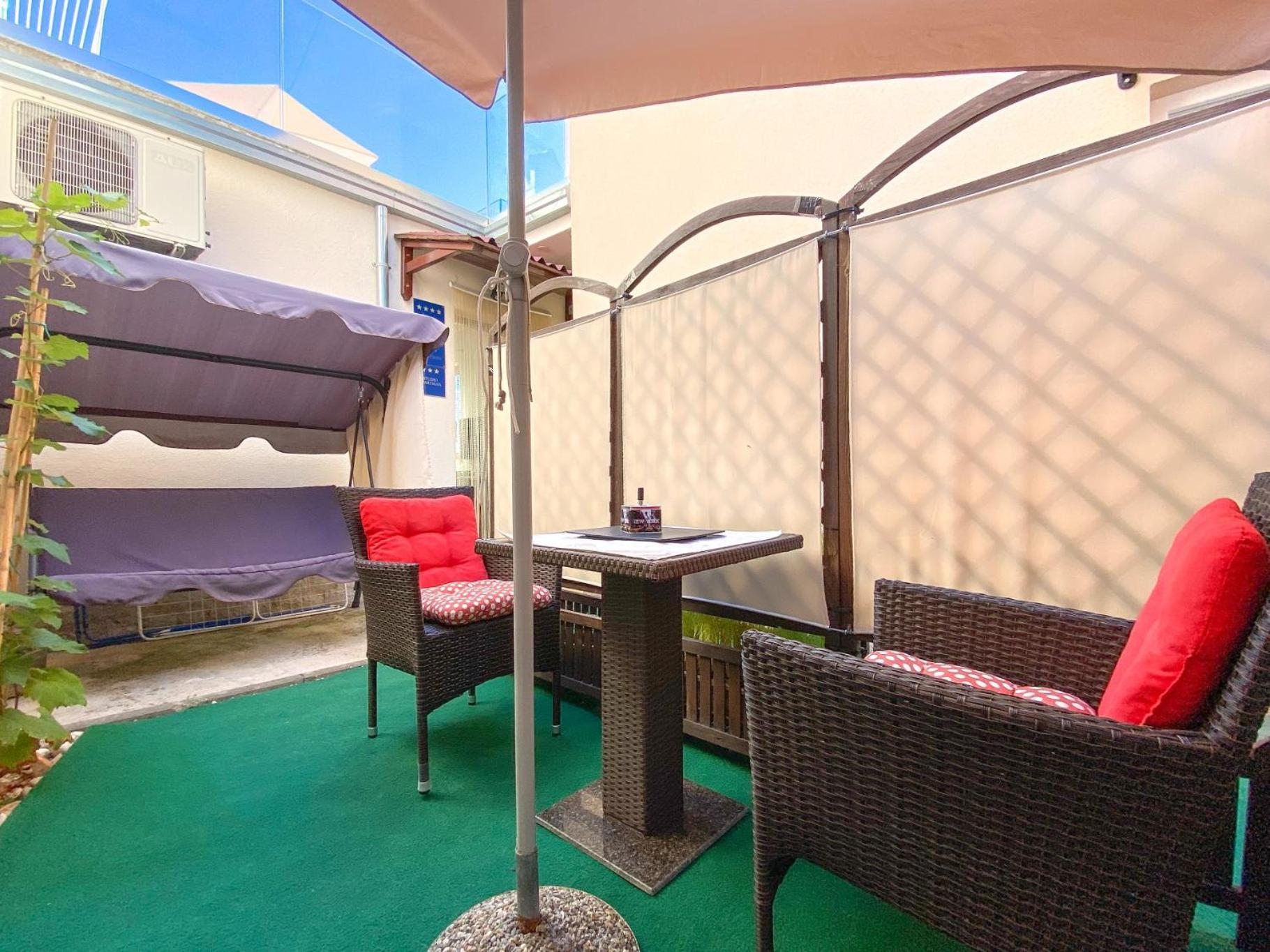 Apartamento Gardenia One Novigrad Istria Exterior foto